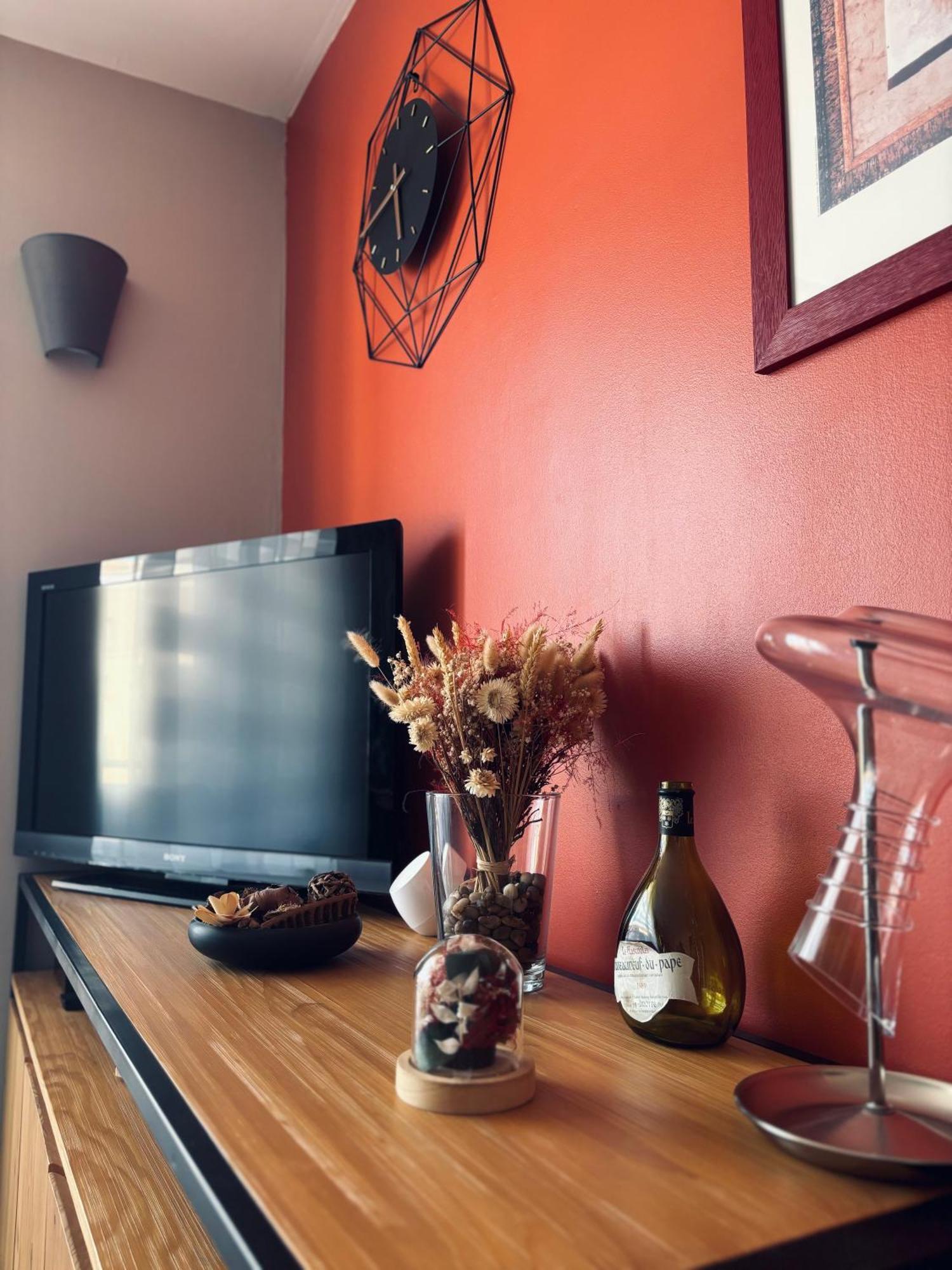 ニームT3 Cosy Et Lumineux Avec Garage A 2 Pas Du Centre !アパートメント エクステリア 写真